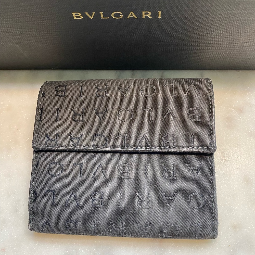 Bulgari Bifold Wallet - Picture 2 of 9